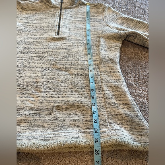 Kuhl Women’s Alaska Quarter-Zip Pullover, Faux Shearling Trim, Gray/Cream, Sz L - Picture 10 of 16